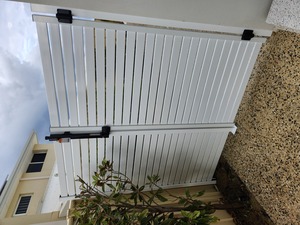 Secure Fit Fencing Perth, Custom made aluminium slat fencing, pedestrian access gates and privacy screens