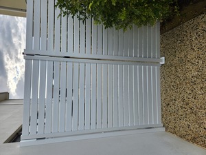 Secure Fit Fencing Perth, Custom made aluminium slat gates, fencing and privacy screens