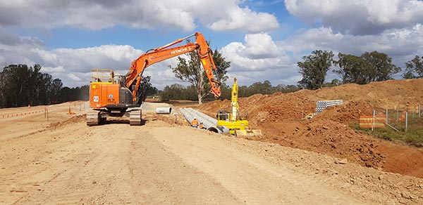 SubTerra-Bulk Excavation Services Excavator-On-Site-2-Sydney