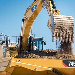 Australian Earth Training operator training in construction industry